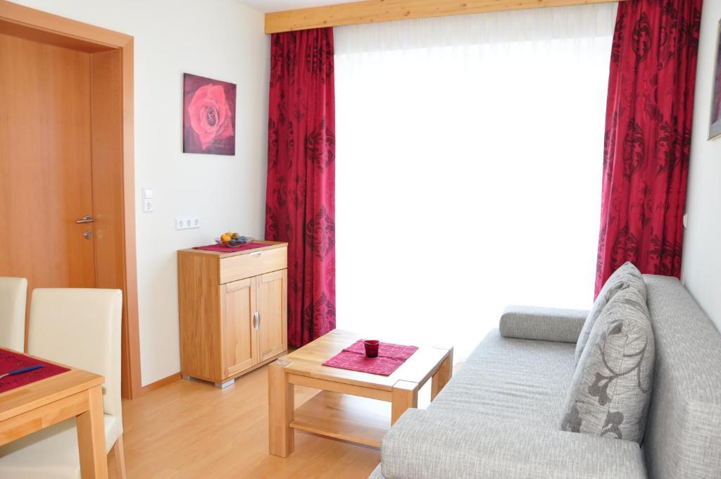 Pension Waldheim Mauterndorf  Quarto foto